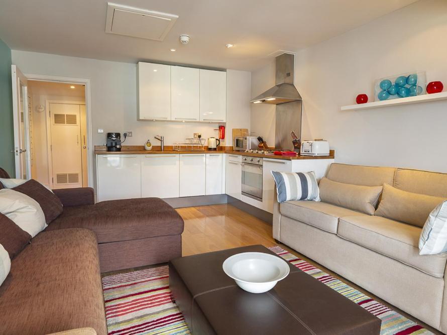 Ferienwohnung 44 Dart Marina Dartmouth Exterior foto